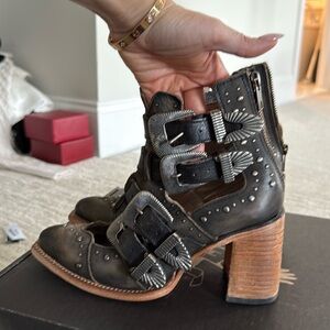 Freebird “Judge” cowboy style boot worn once size 7